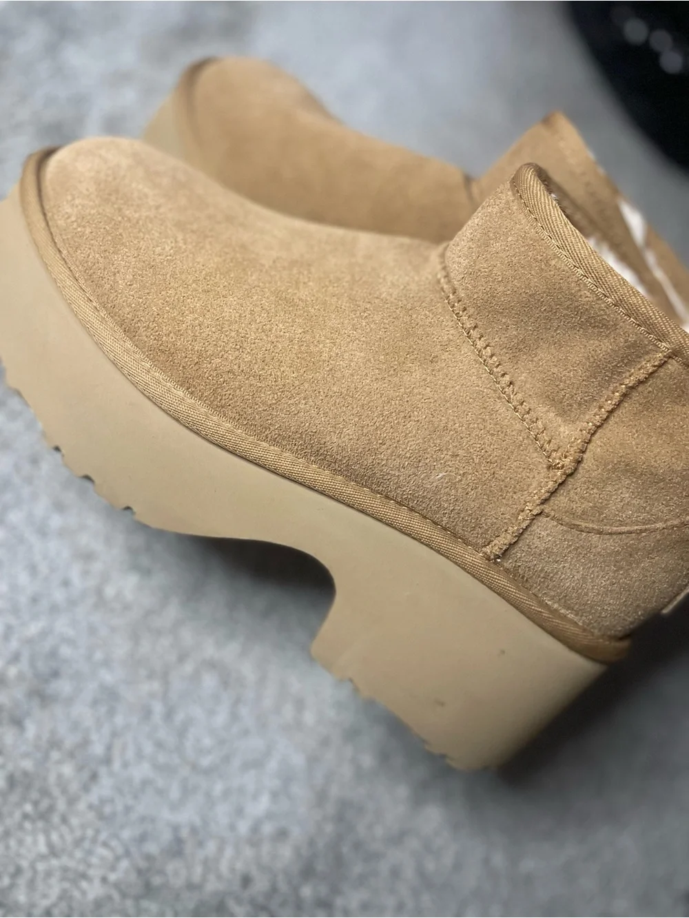 UGG Women's Classic Ultra Mini New Heights Chesnut 10